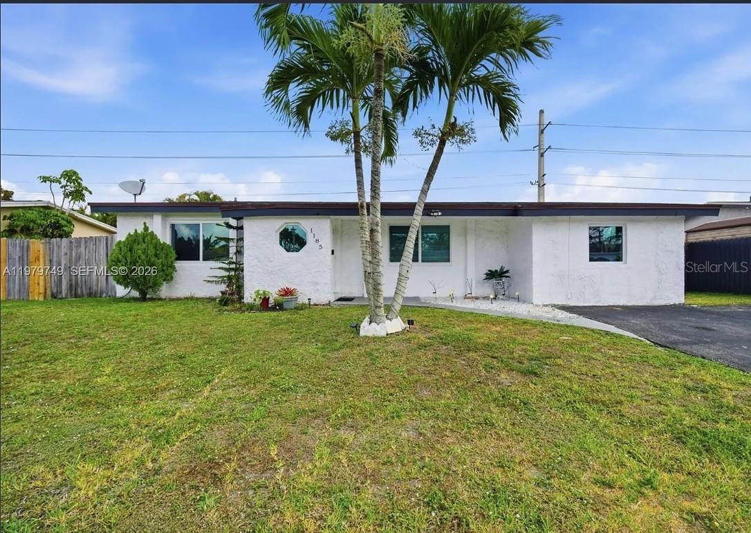 1185 NW 92nd Ave., Pembroke Pines, FL 33024