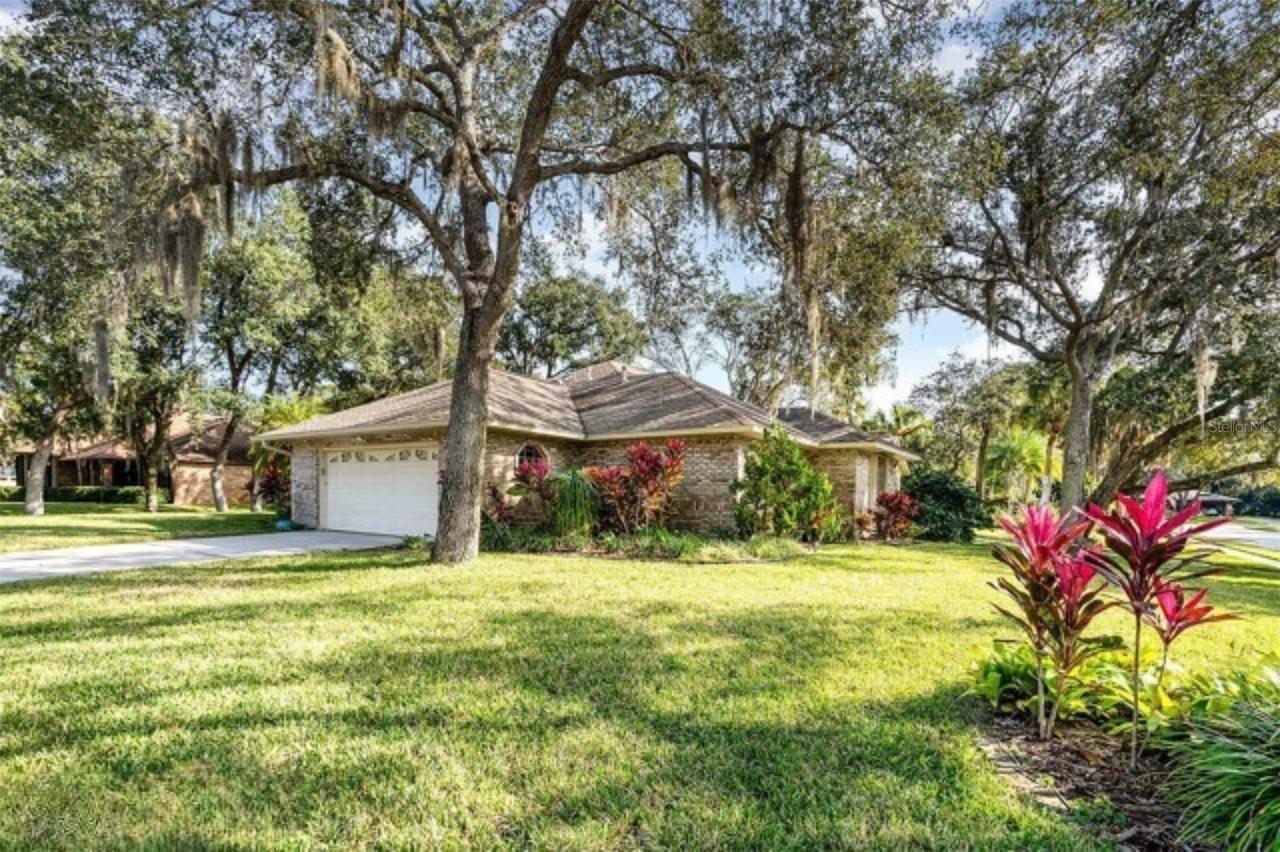 1885 Hammock Estate Ln., Melbourne, FL 32934