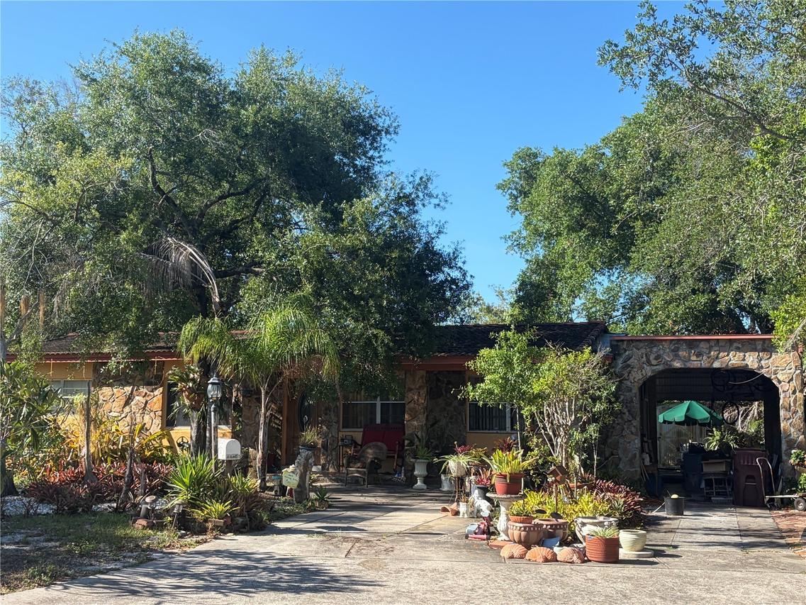 3720 Mockingbird Ln., Orlando, FL 32803