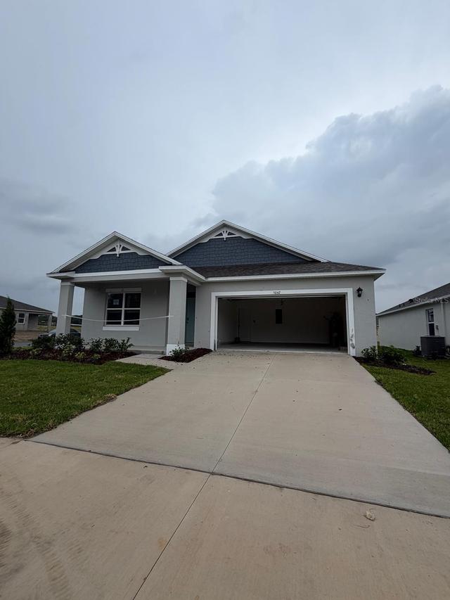 5042 Marshelder St., Apopka, FL 32712