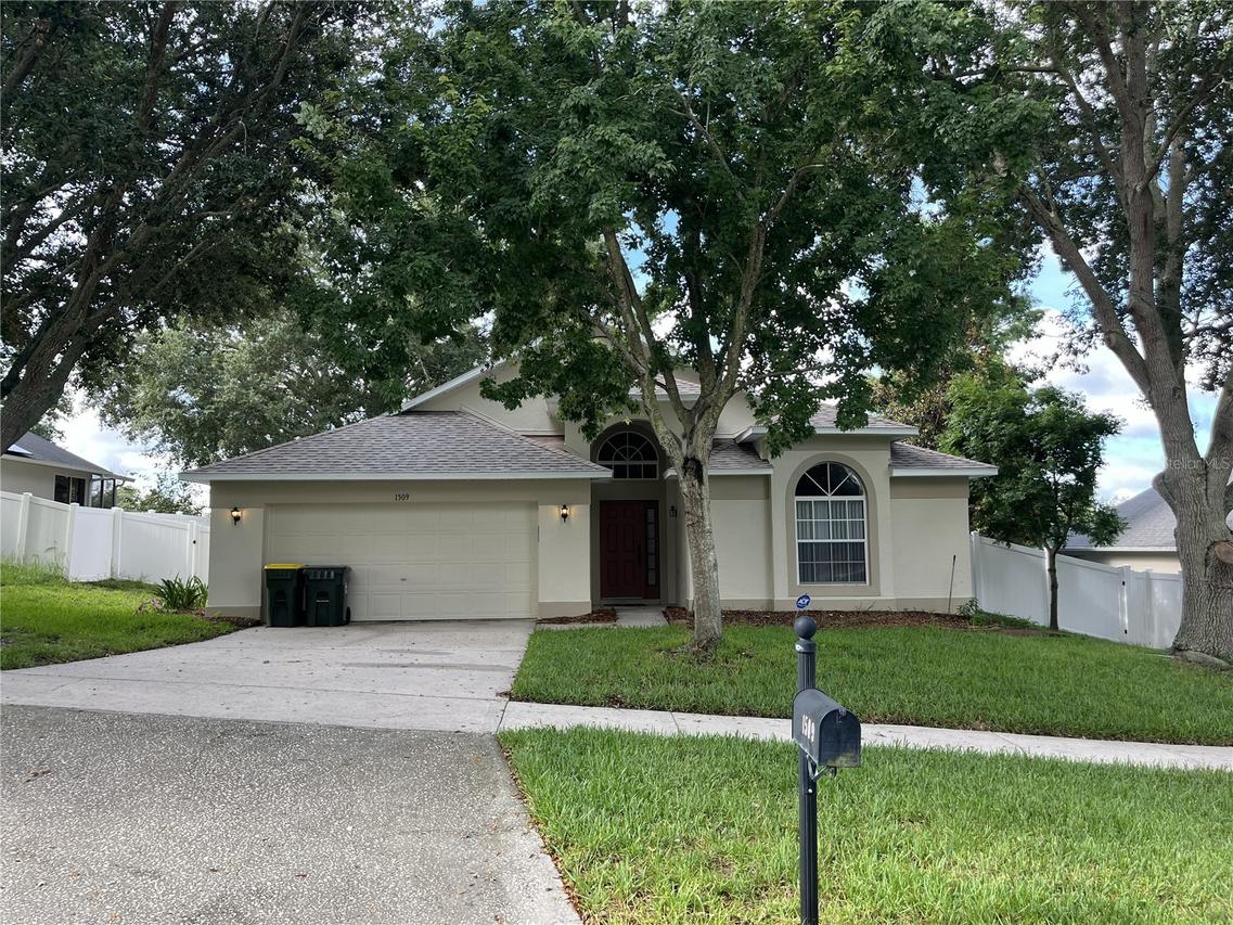 1509 Sundown Ln., Clermont, FL 34711