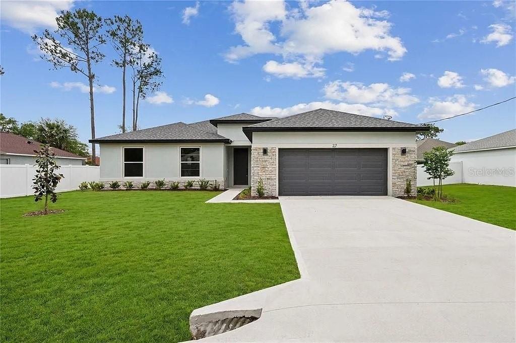 44 Pine Circle Dr., Palm Coast, FL 32164