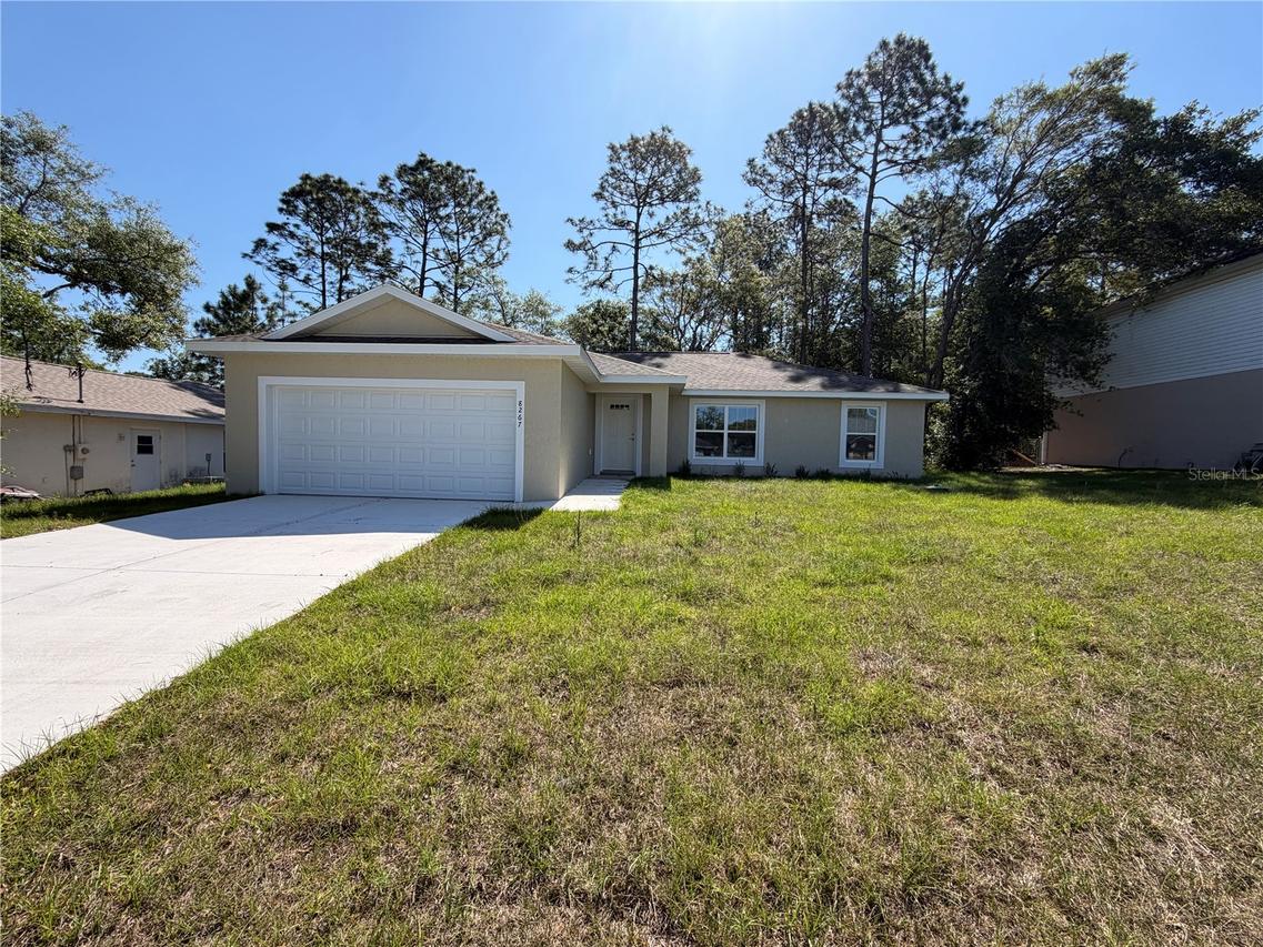 8267 N Santos Dr., Citrus Springs, FL 34434