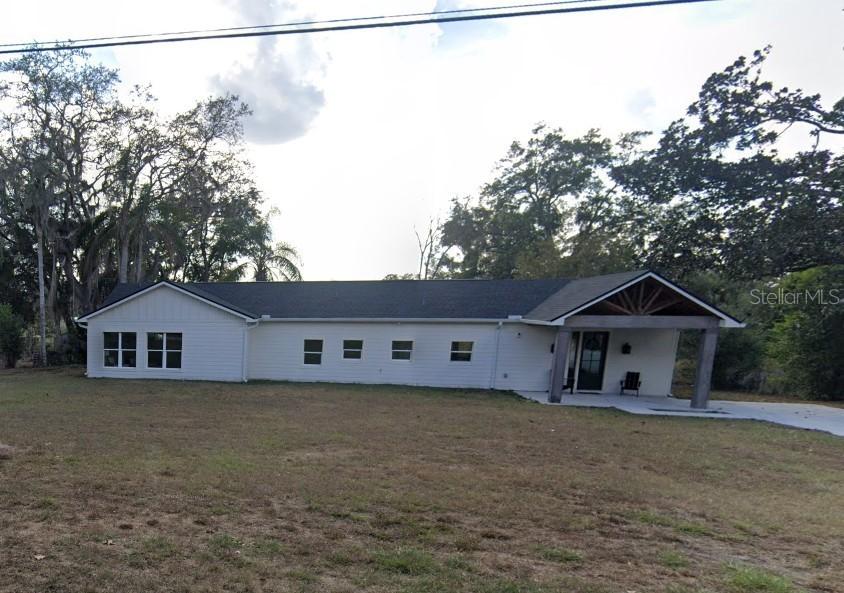 16122 E Lake Burrell Dr., Lutz, FL 33549