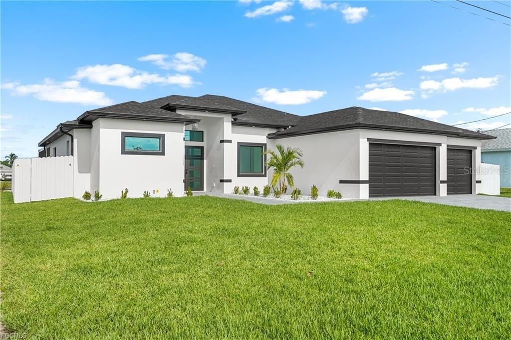222 SE 2nd Ave., Cape Coral, FL 33990