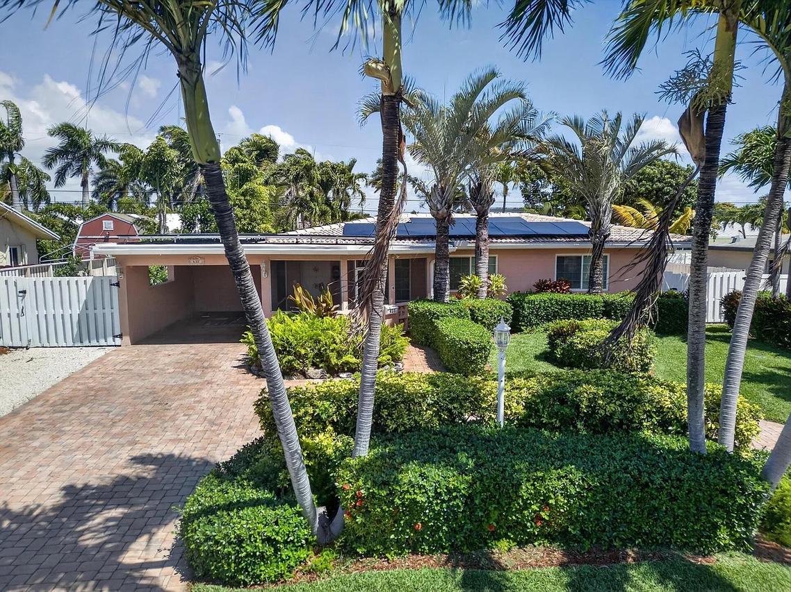 431 NE 24th Ct., Boca Raton, FL 33431