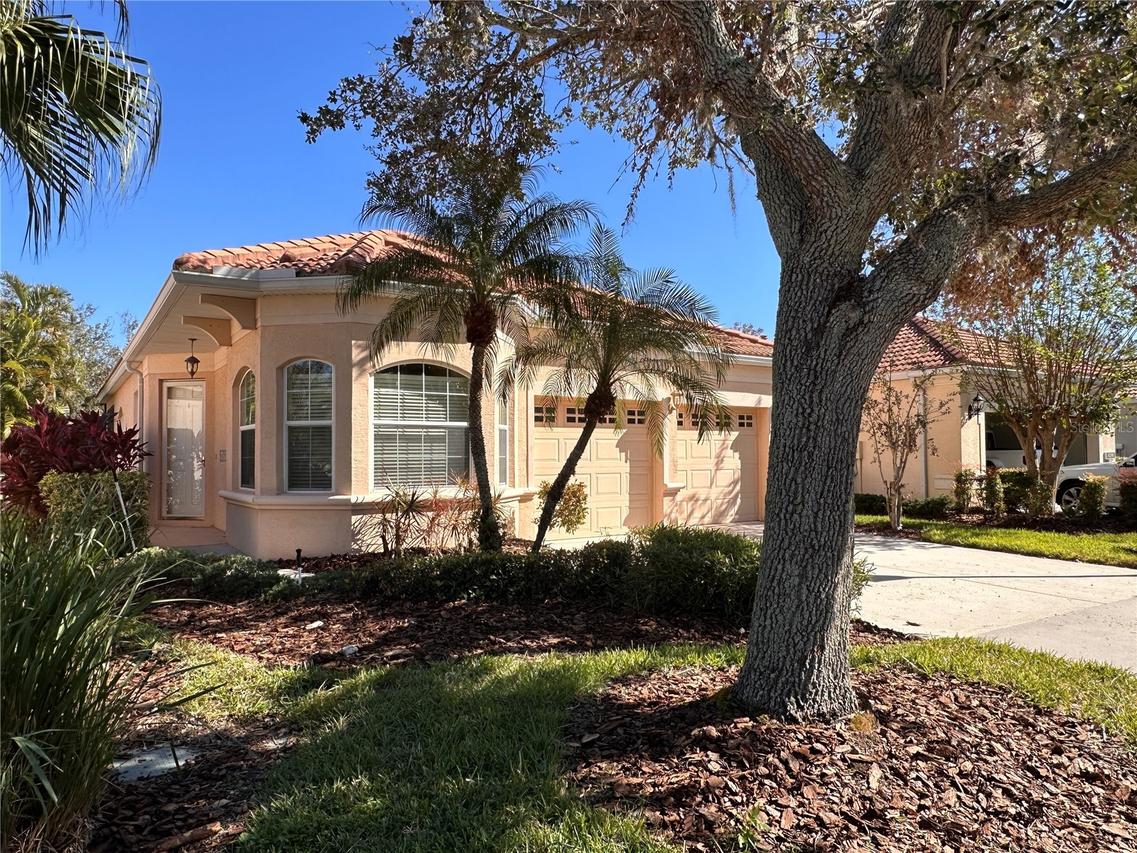 6251 Wingspan Way, Bradenton, FL 34203