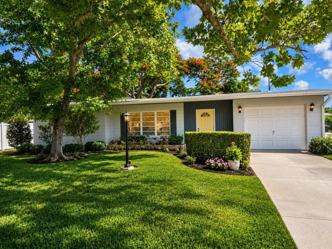 5116 13th Avenue Dr., Bradenton, FL 34209