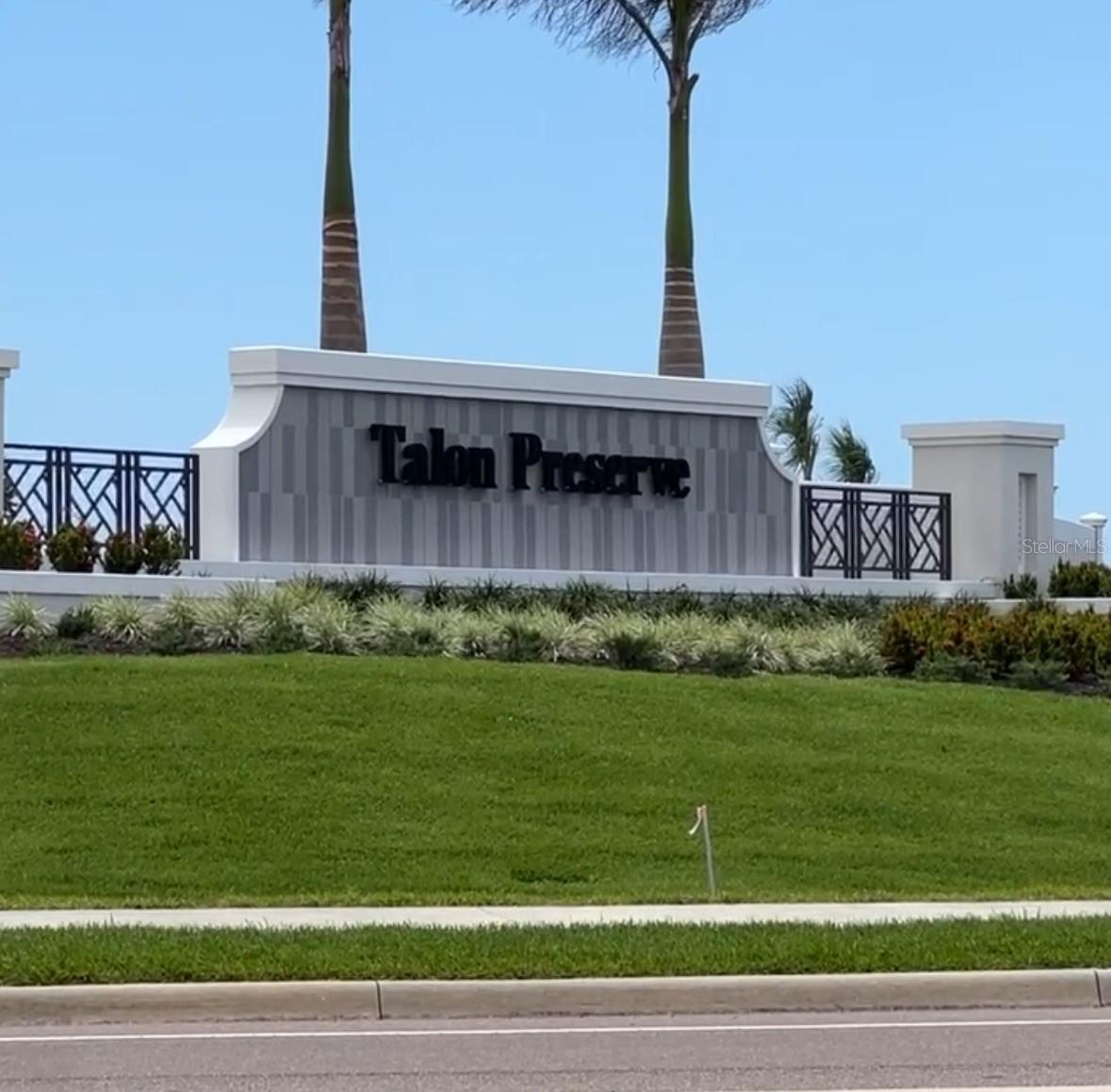 14300 Eagle Branch Dr., Nokomis, FL 34275