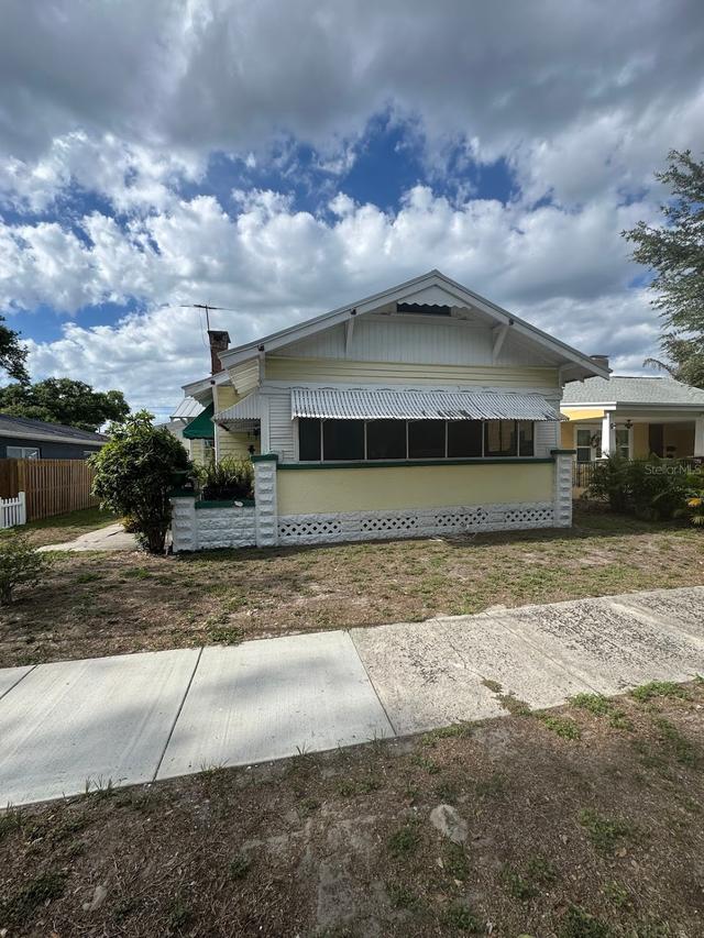 851 25th Ave., St Petersburg, FL 33704