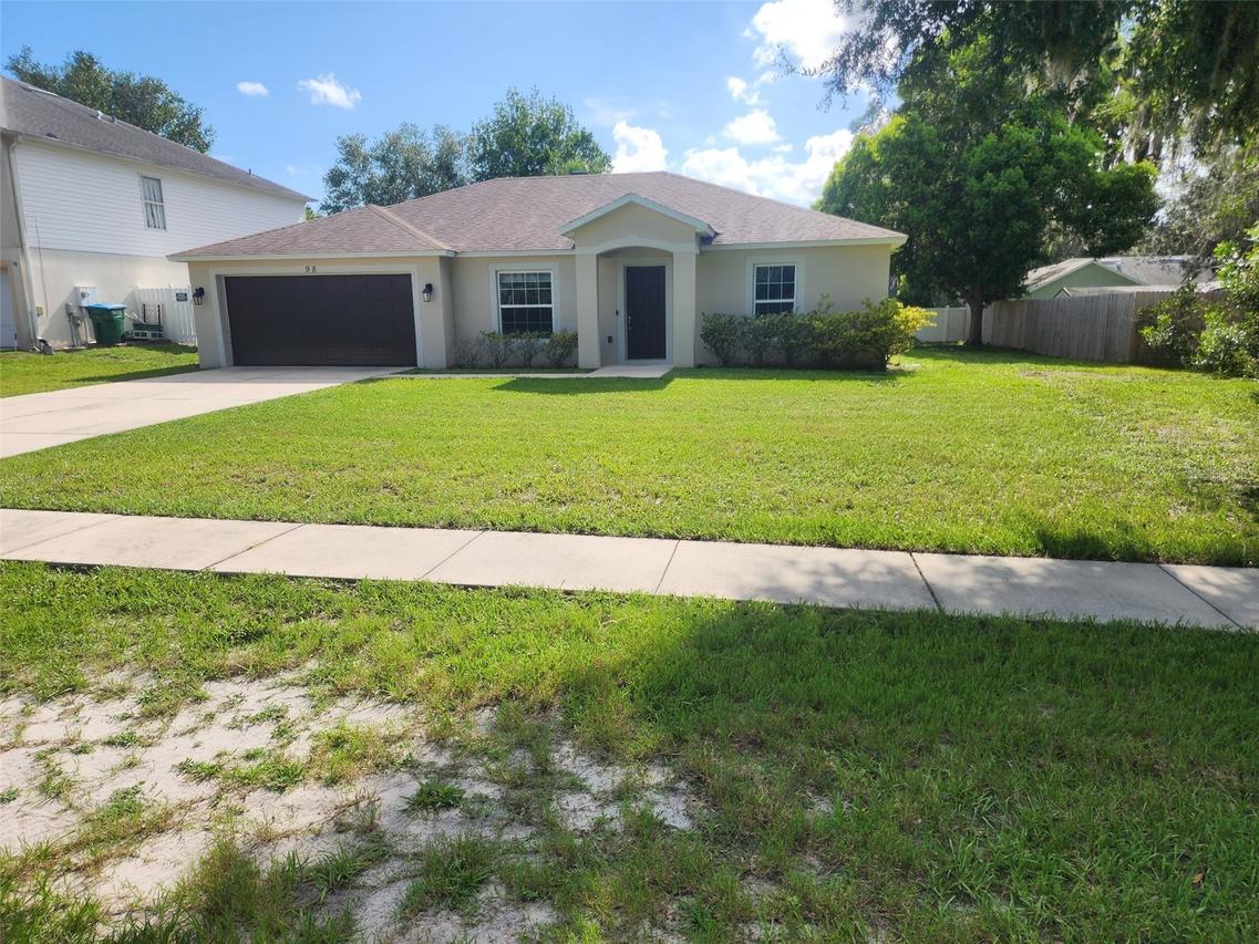 98 Claymore St., Deltona, FL 32725