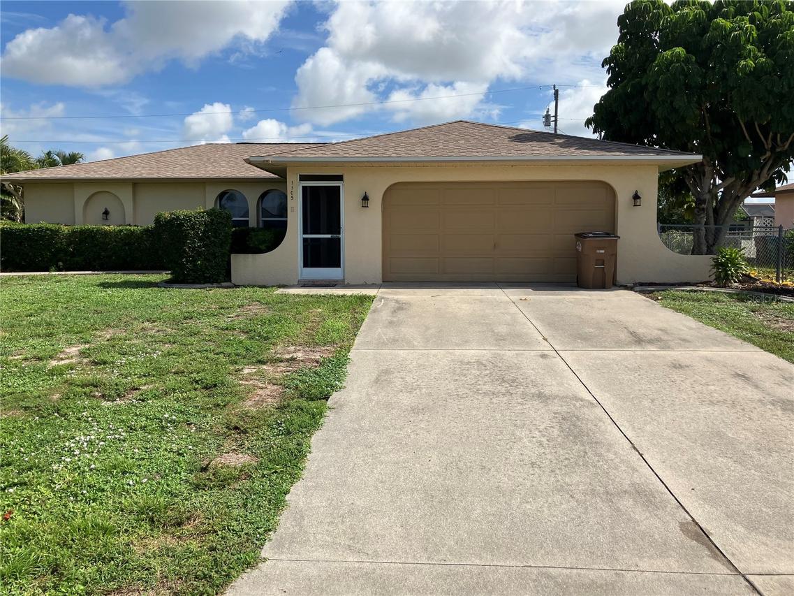 1105 SE 17th Ter., Cape Coral, FL 33990