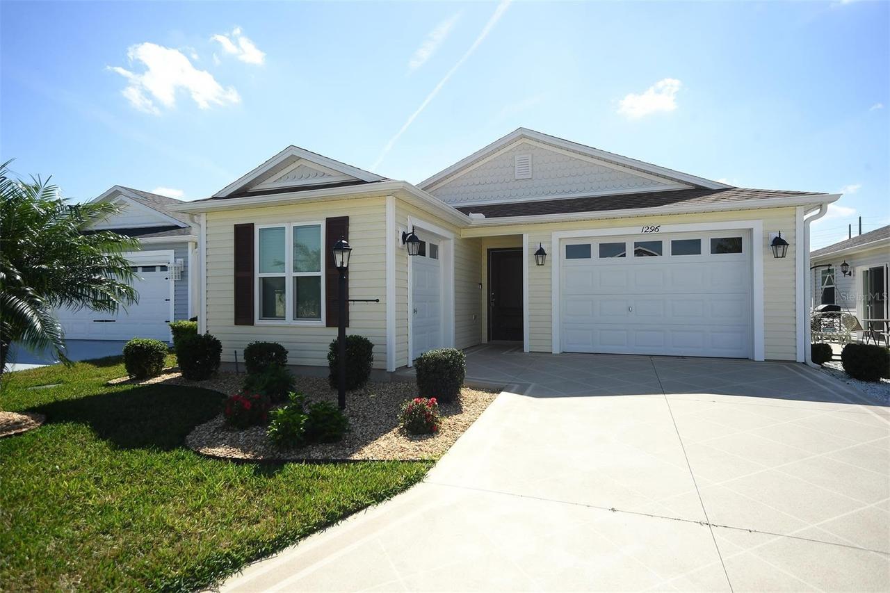 1296 Tate Ter., The Villages, FL 32163