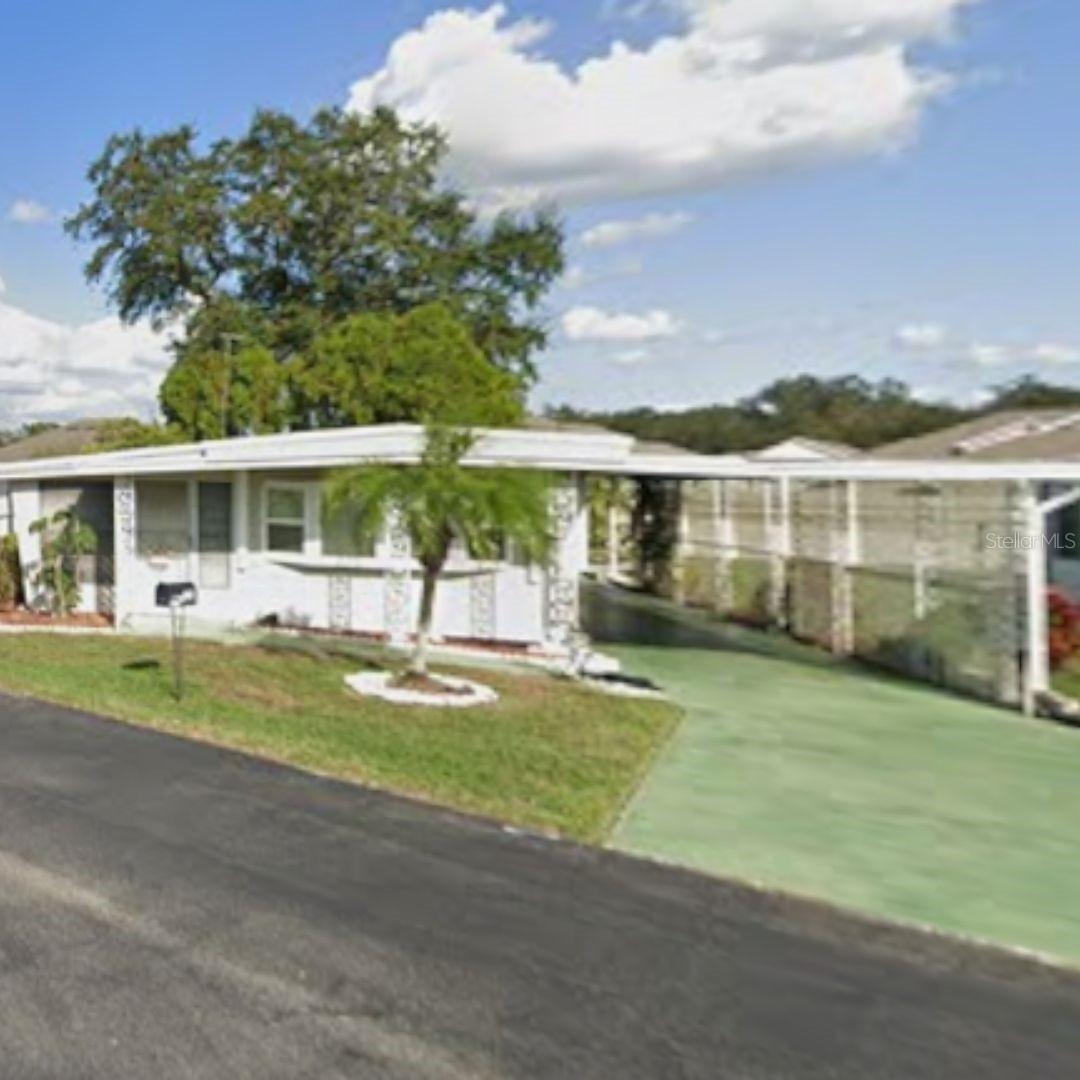 128 Holiday Ln., Auburndale, FL 33823