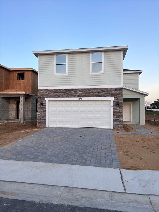 5476 Meadow Walk Dr., Davenport, FL 33837
