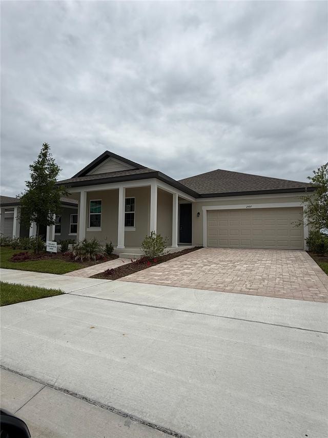 2597 Broadwing St., Kissimmee, FL 34746
