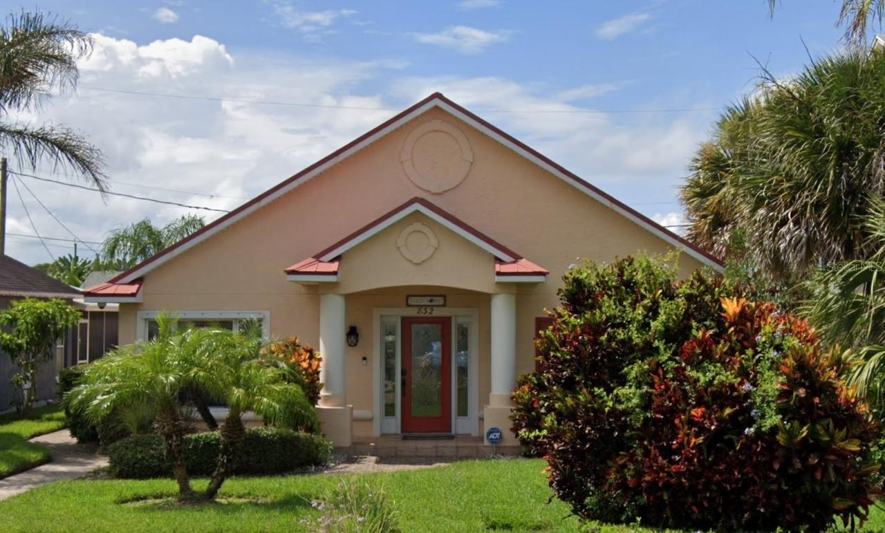 832 E 25th Ave., New Smyrna Beach, FL 32169