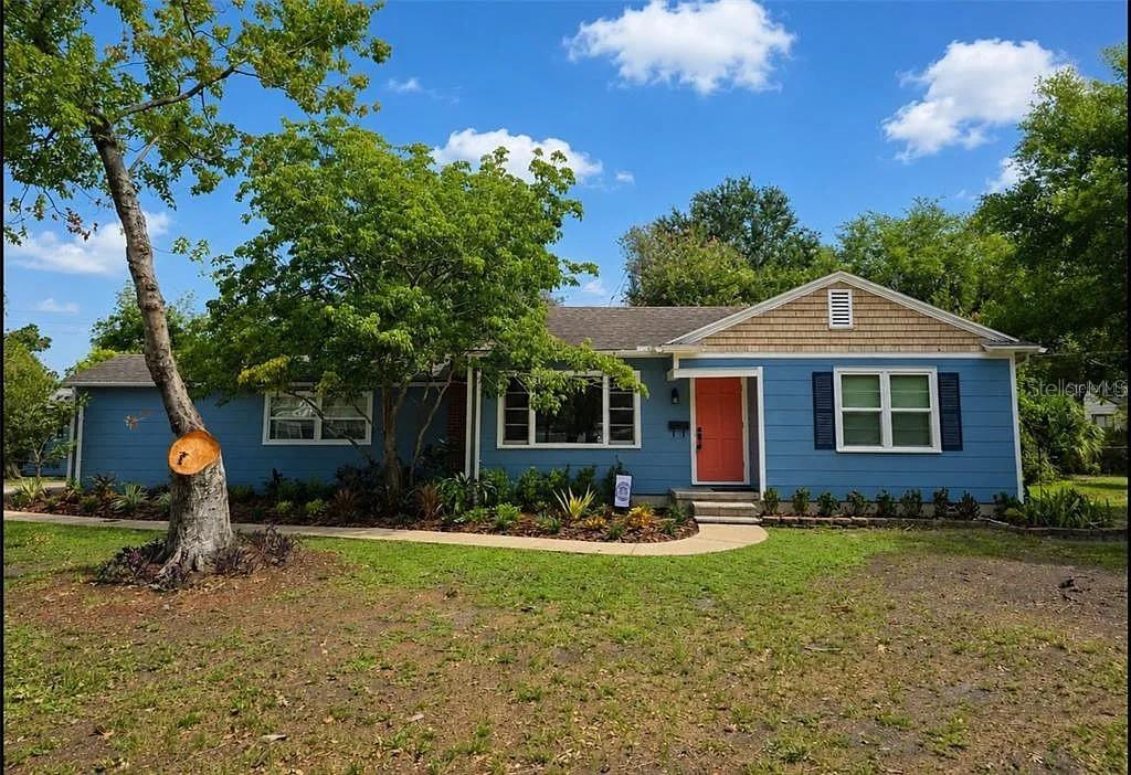 1001 W Beacon Ave., Tampa, FL 33603