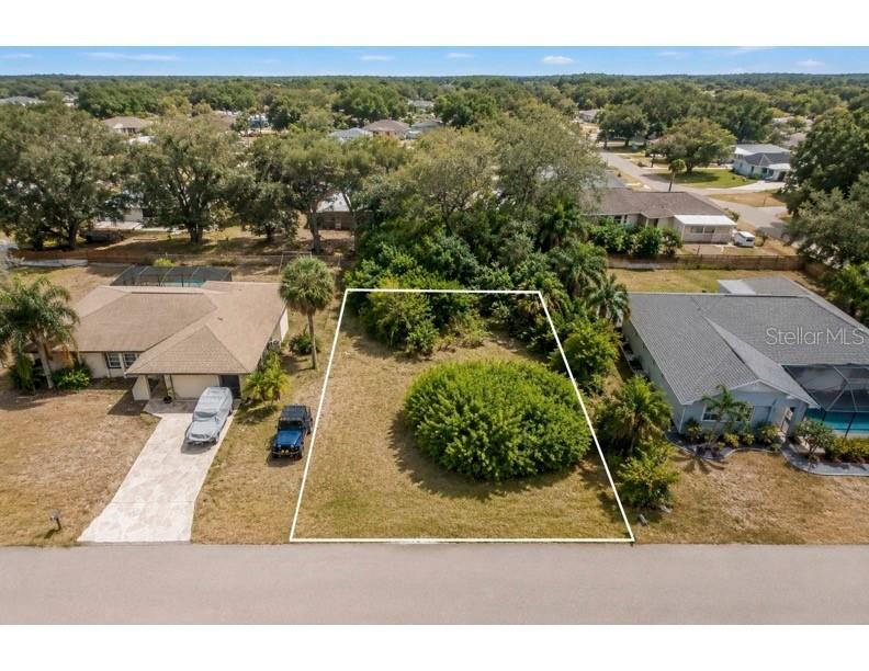 22277 Walton Ave., Port Charlotte, FL 33952