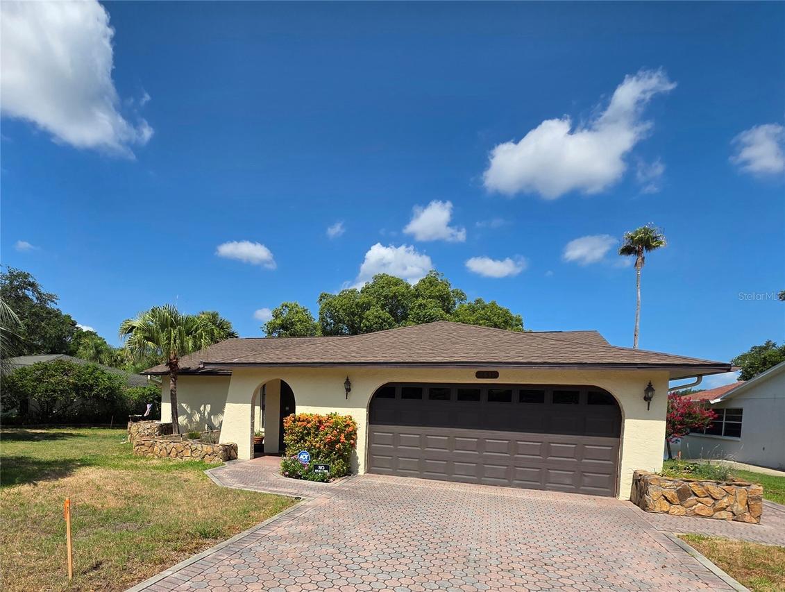 8831 Forest Lake Dr., Port Richey, FL 34668