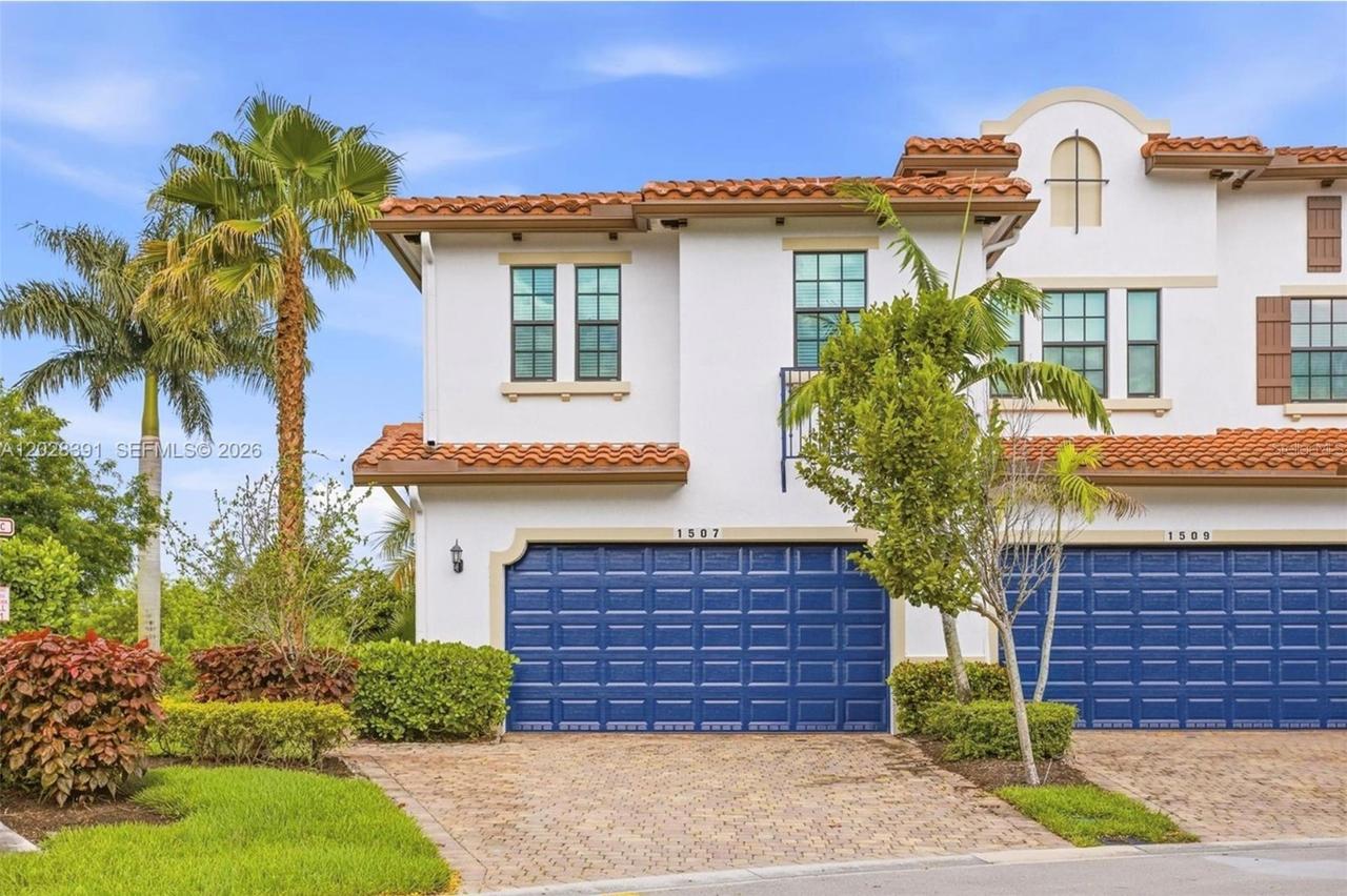1507 SW 113th Ave., Pembroke Pines, FL 33025