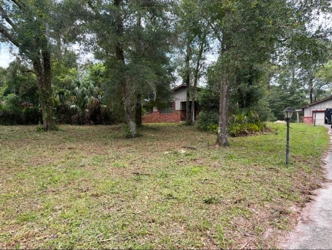 219 Westchester Dr., Deland, FL 32724