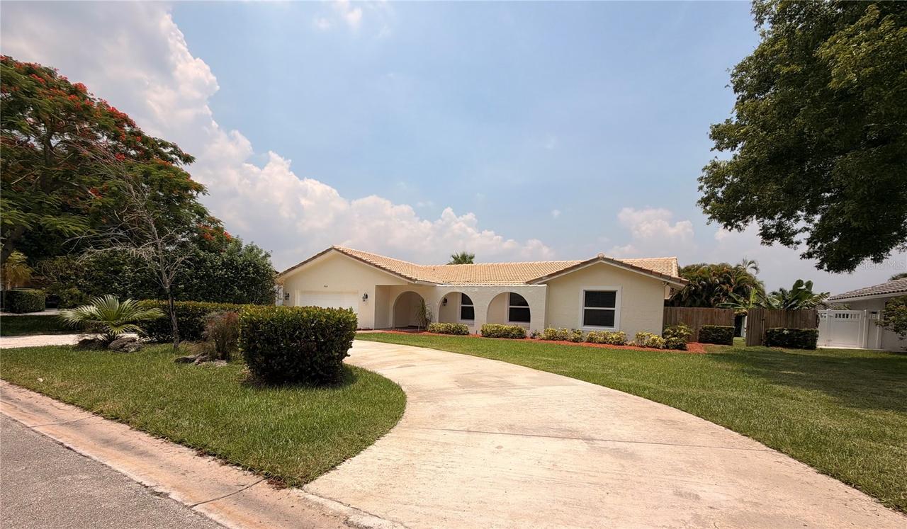 2860 NW 115th Ter., Coral Springs, FL 33065