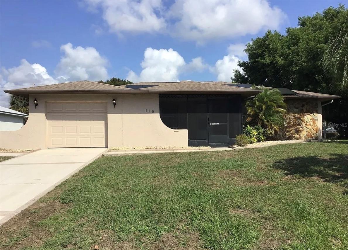 116 Friendly Cir., Sebring, FL 33876