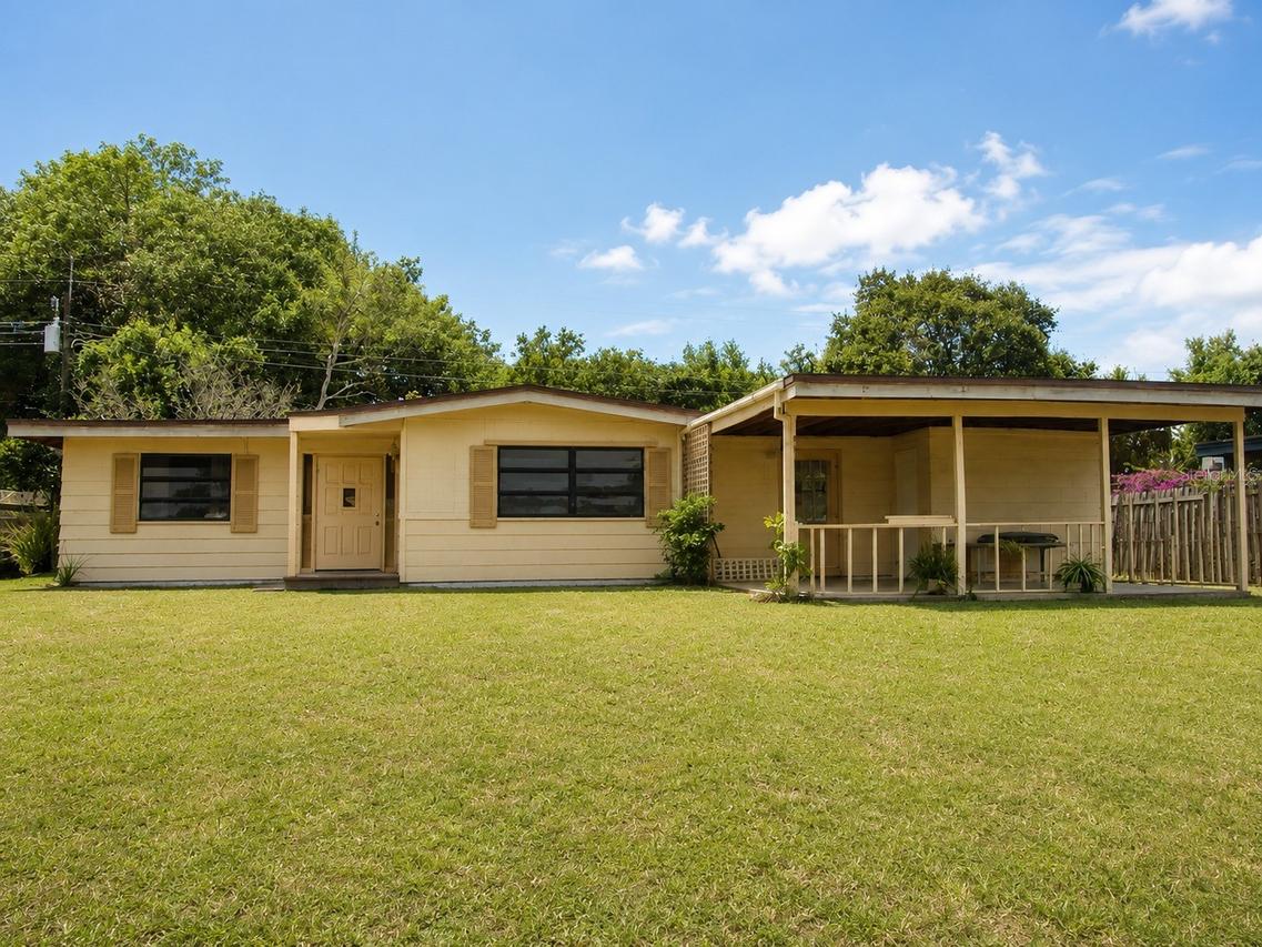 1041 Avon Pl., Cocoa, FL 32922