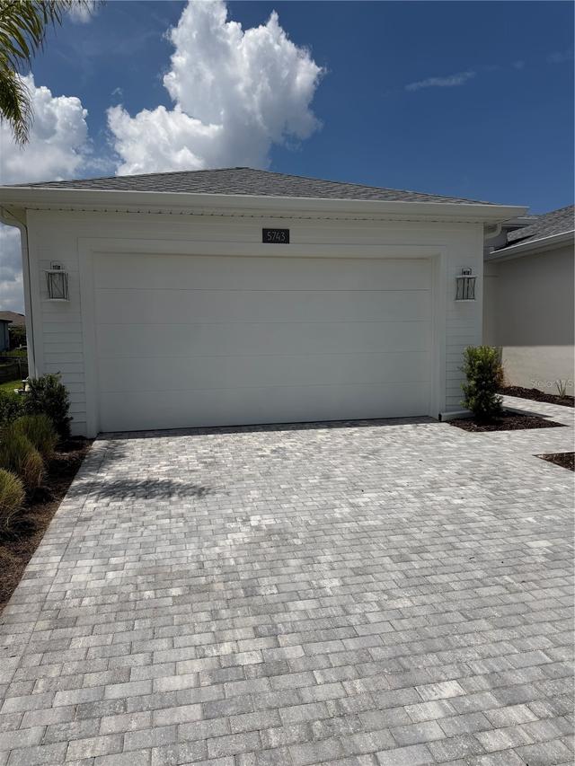 5743 Freestone Cir., Apollo Beach, FL 33572