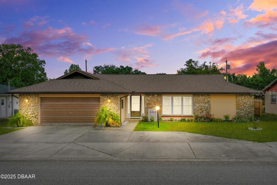 1426 Saxon Blvd., Deltona, FL 32725