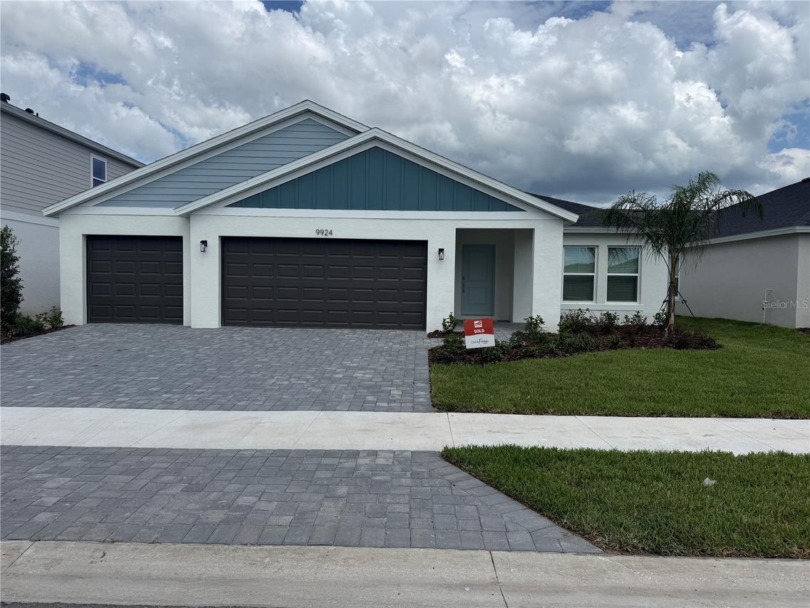 9924 Annunciation Drive, Wesley Chapel, FL 33545