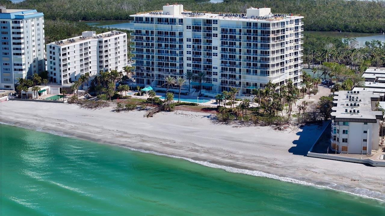 1800 Benjamin Franklin Dr. #A901, Sarasota, FL 34236