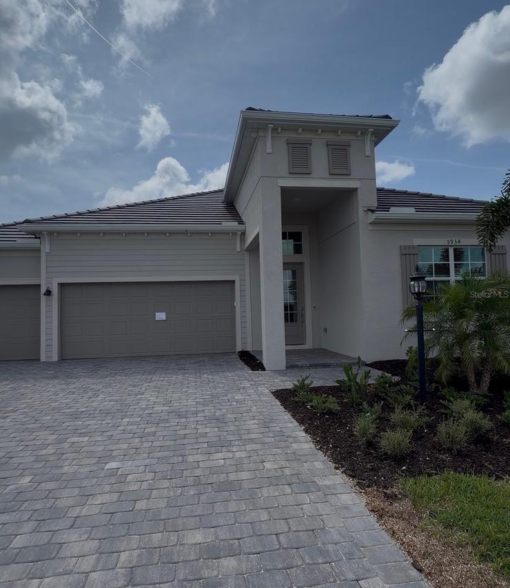 5934 Mound Key Run, Lakewood Ranch, FL 34211
