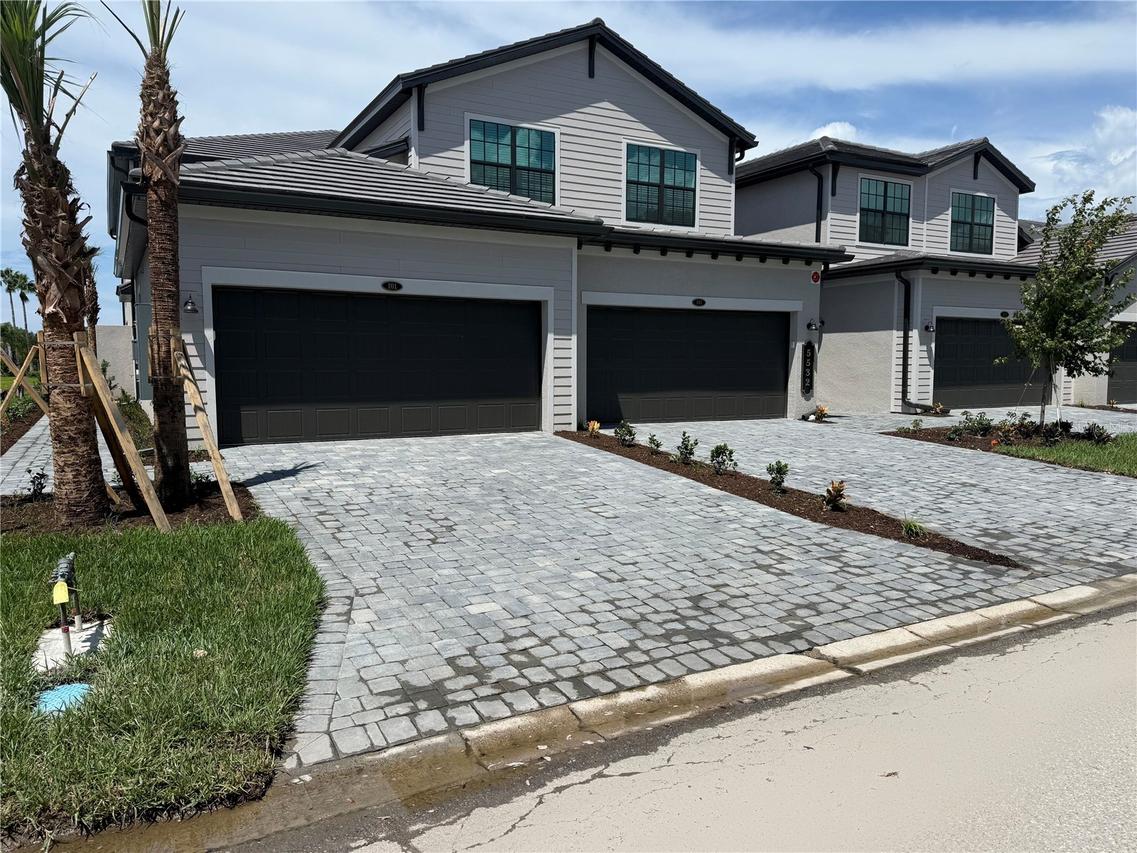 5532 Summit Pointe Cir. #101, Bradenton, FL 34210