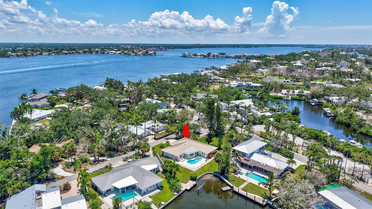 6962 Belgrave Dr., Sarasota, FL 34242
