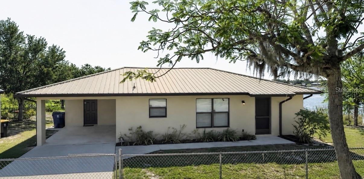 1554 N Oak Park Ave., Avon Park, FL 33825