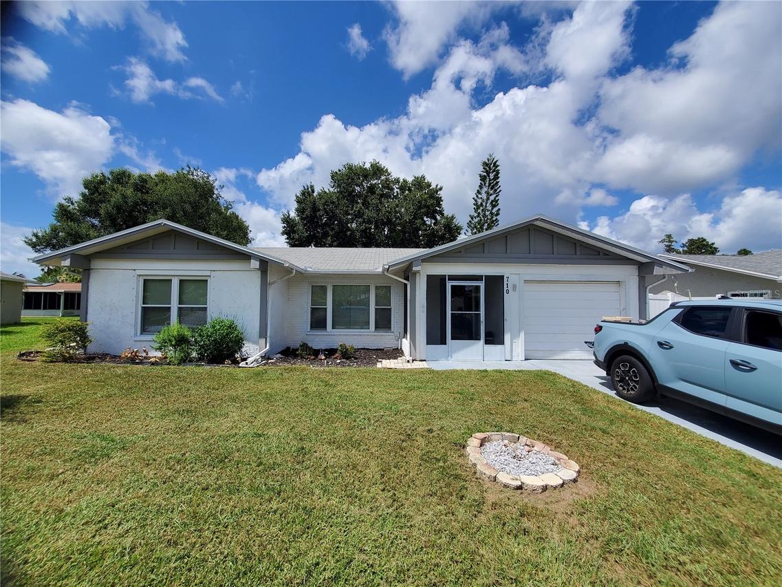 710 Leeward Way, Palm Harbor, FL 34685