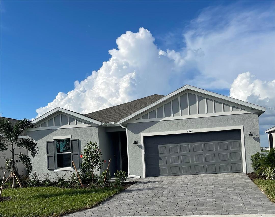 8241 Saint Kitts Cir., Englewood, FL 34224