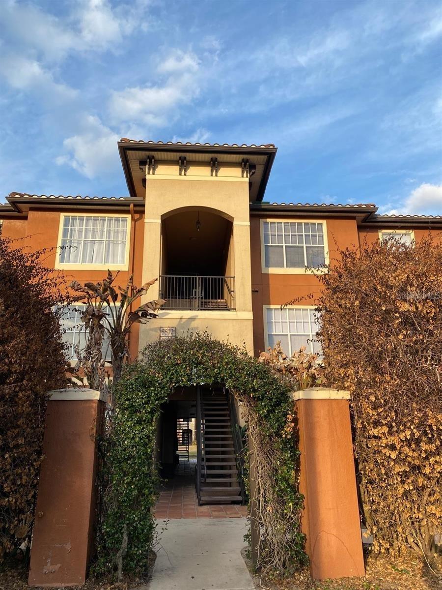 5572 Metrowest Blvd. #5-205, Orlando, FL 32811