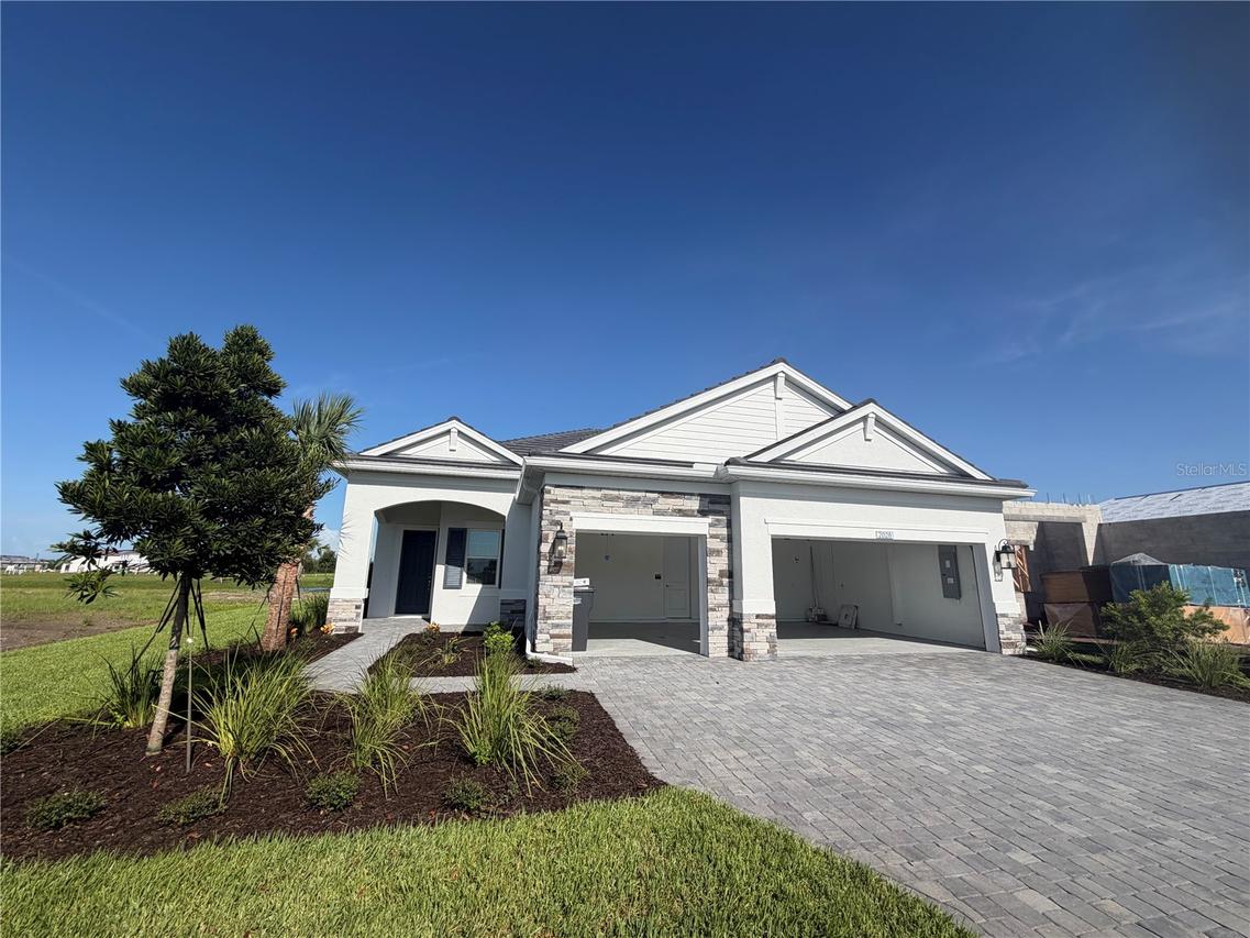 2028 Bamboo Palm Cove, Bradenton, FL 34212