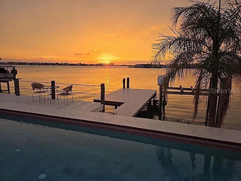 11549 48th Ave., St Petersburg, FL 33708