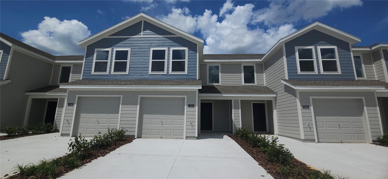 1054 Twins St., Davenport, FL 33837