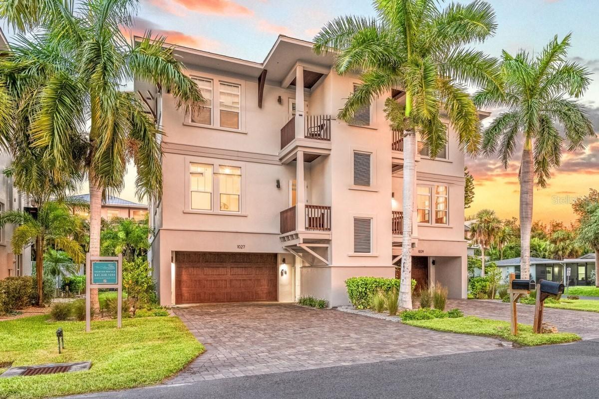 1027 Crescent St., Sarasota, FL 34242
