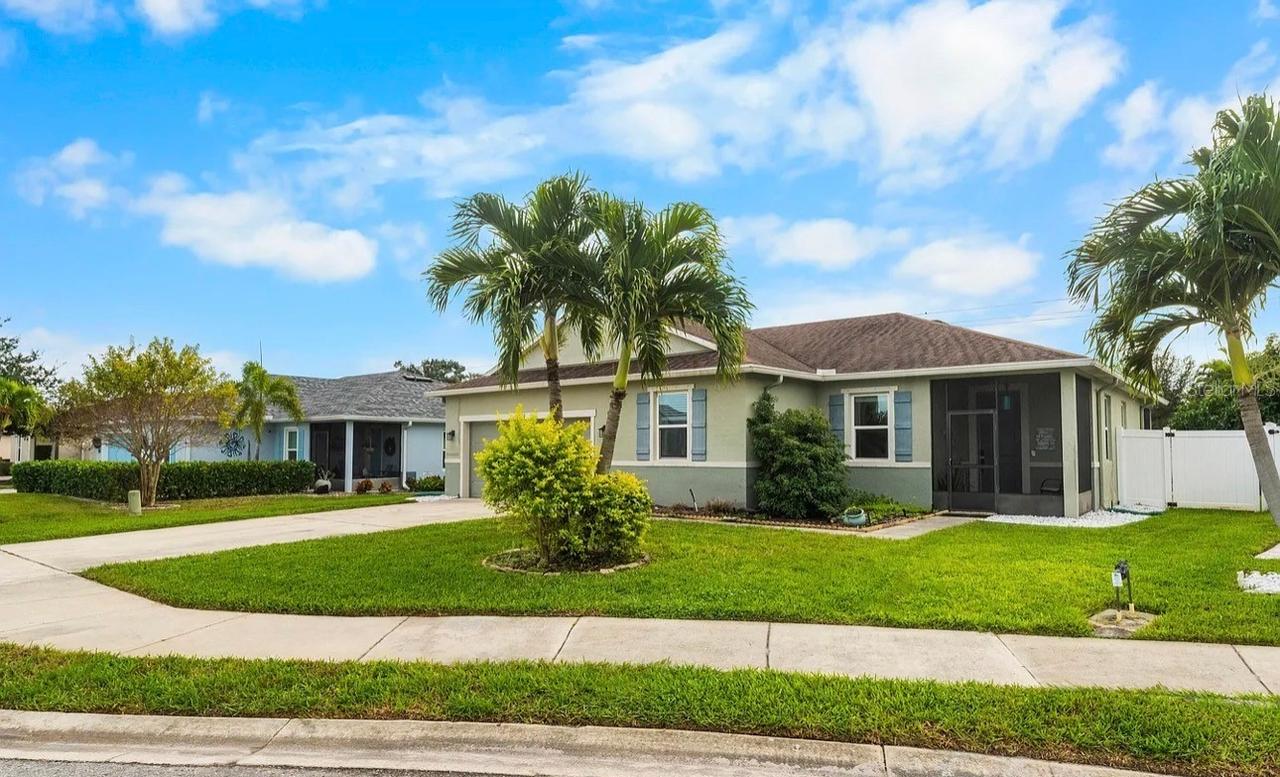 110 65th Ave., Bradenton, FL 34203