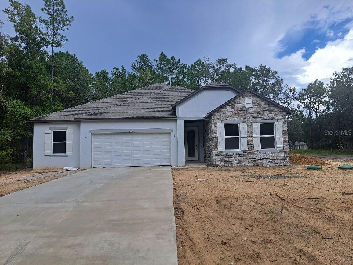 9207 N Sherman Dr., Dunnellon, FL 34434