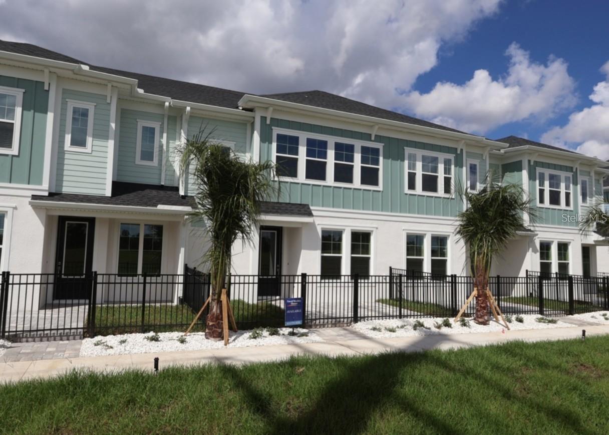 3572 Caspian Chervil St., Wesley Chapel, FL 33543