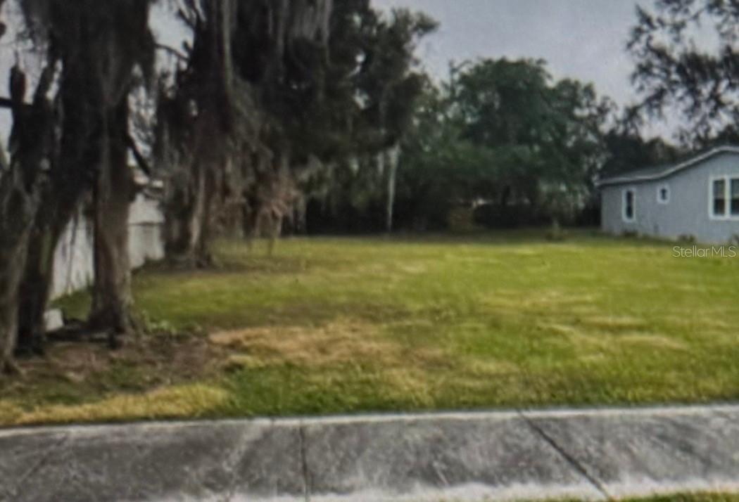 701 Shore Acres Dr., Lakeland, FL 33801