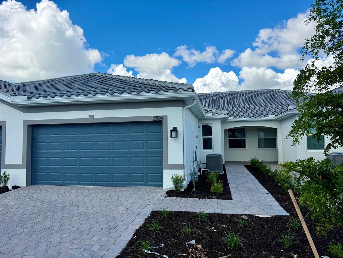 27124 Clam Shell Ct., Englewood, FL 34223