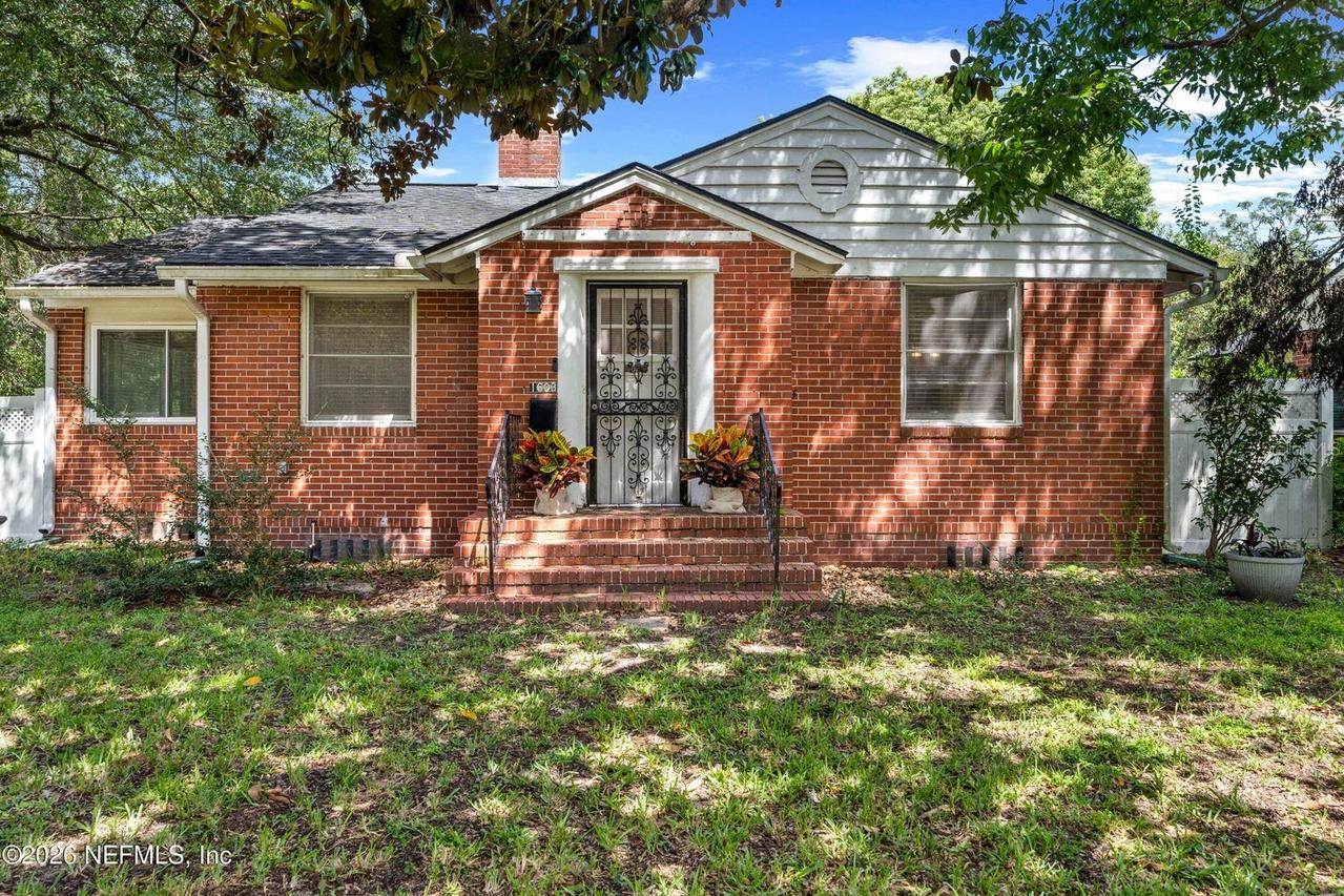1603 Parrish Pl., Jacksonville, FL 32205